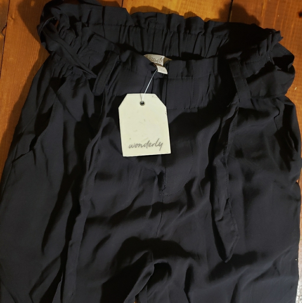 Free flowing pants